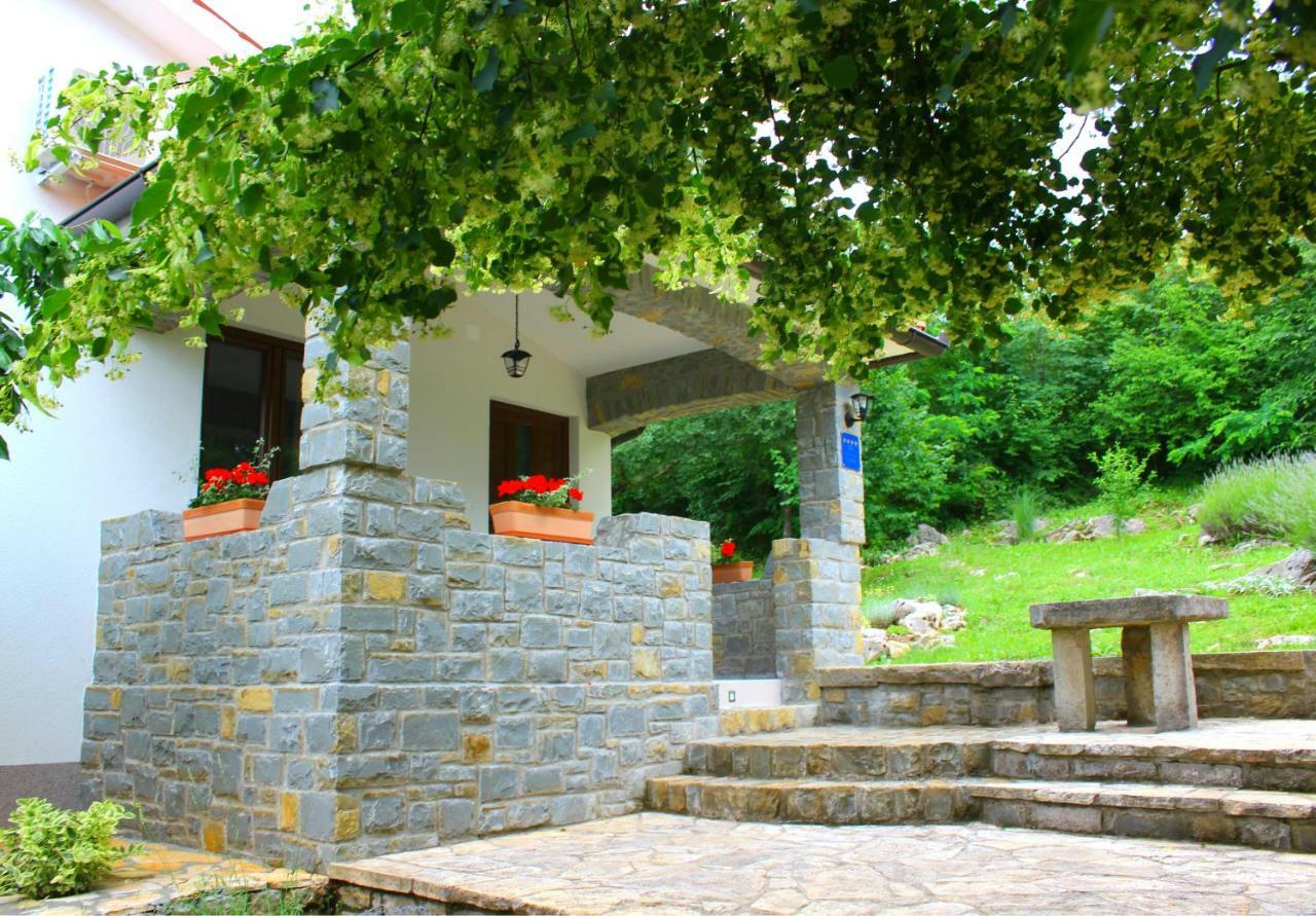 Holiday Home Deni Roč 외부 사진