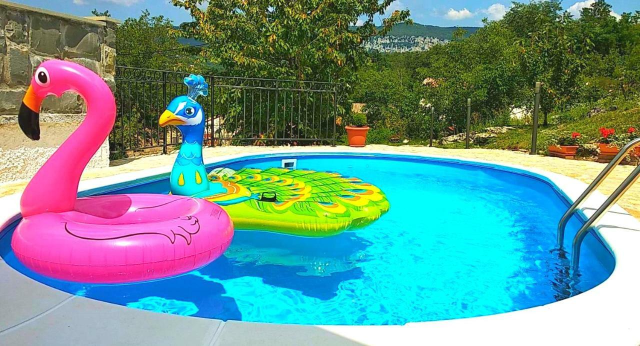 Holiday Home Deni Roč 외부 사진